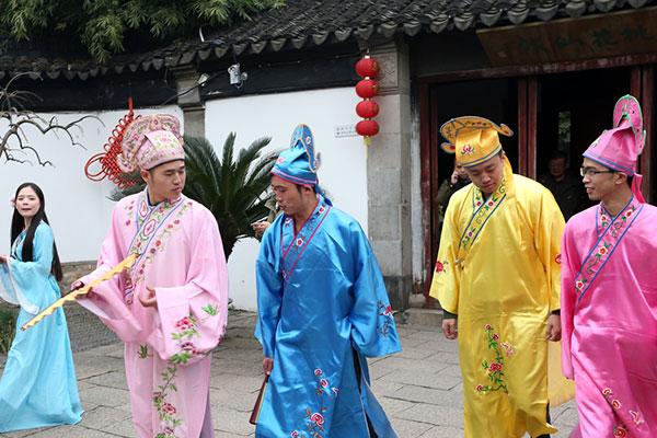 与唐伯虎,祝枝山,文征明称"江南四大才子(也称吴门四才子.